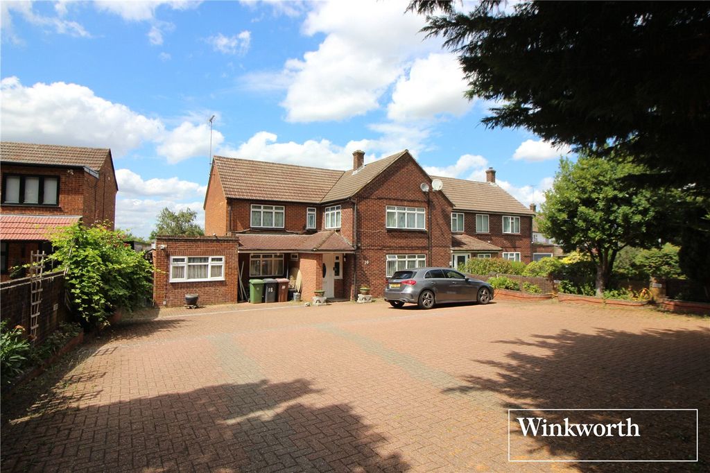 Property photo 1 of 26 Picture No. 15