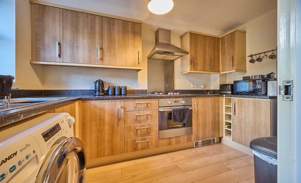Property photo 2 of 11 Kitchen To Front