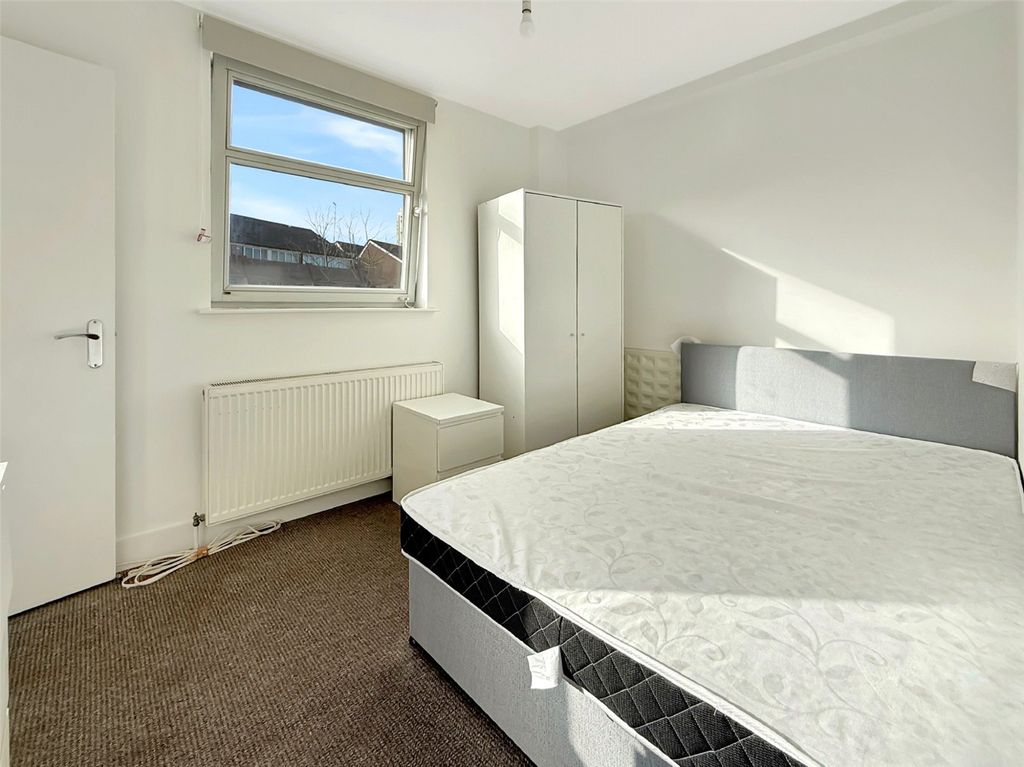 Property photo 2 of 5 Picture No. 04