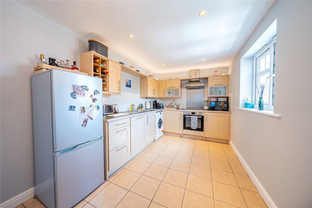 Property photo 3 of 16 Picture No. 08