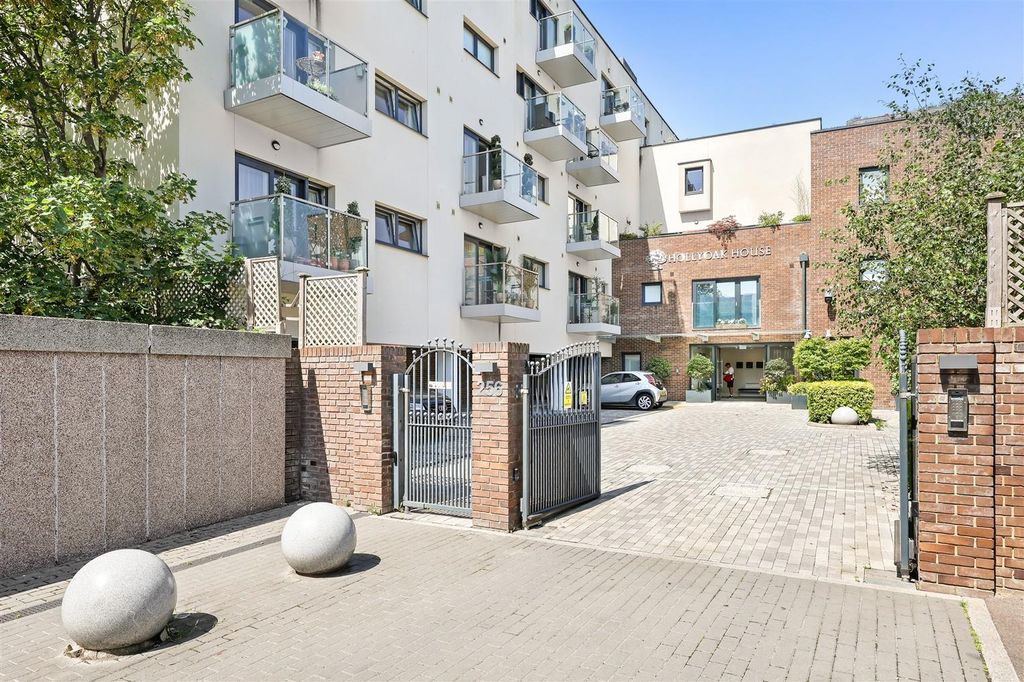 Property photo 1 of 31 4D4A6695.Jpg