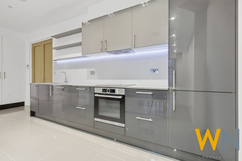 Property photo 3 of 14 Photo 13