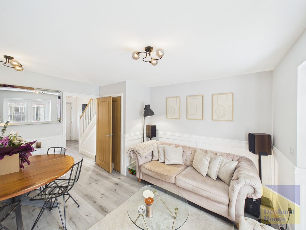 Property photo 3 of 18