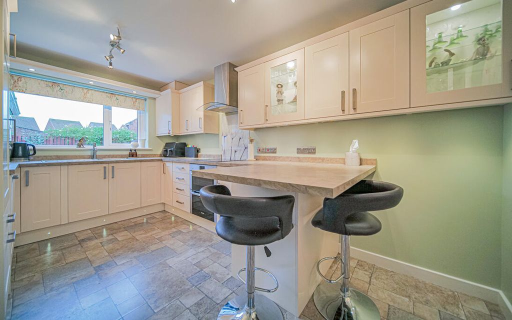 Property photo 3 of 26 P1065372.Jpg