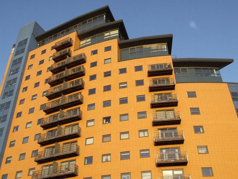 Property photo 2 of 35