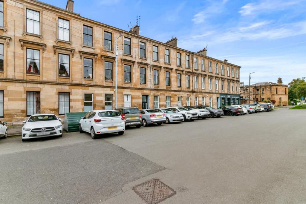 Property photo 1 of 21