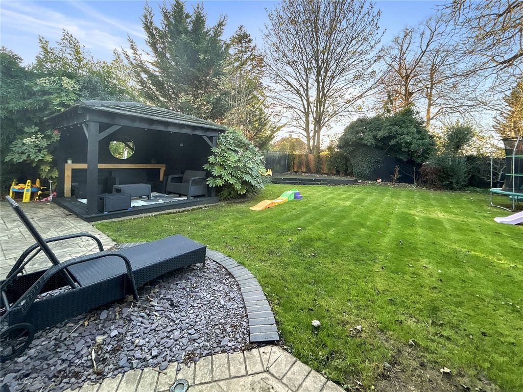 Property photo 3 of 71 Rear Garden