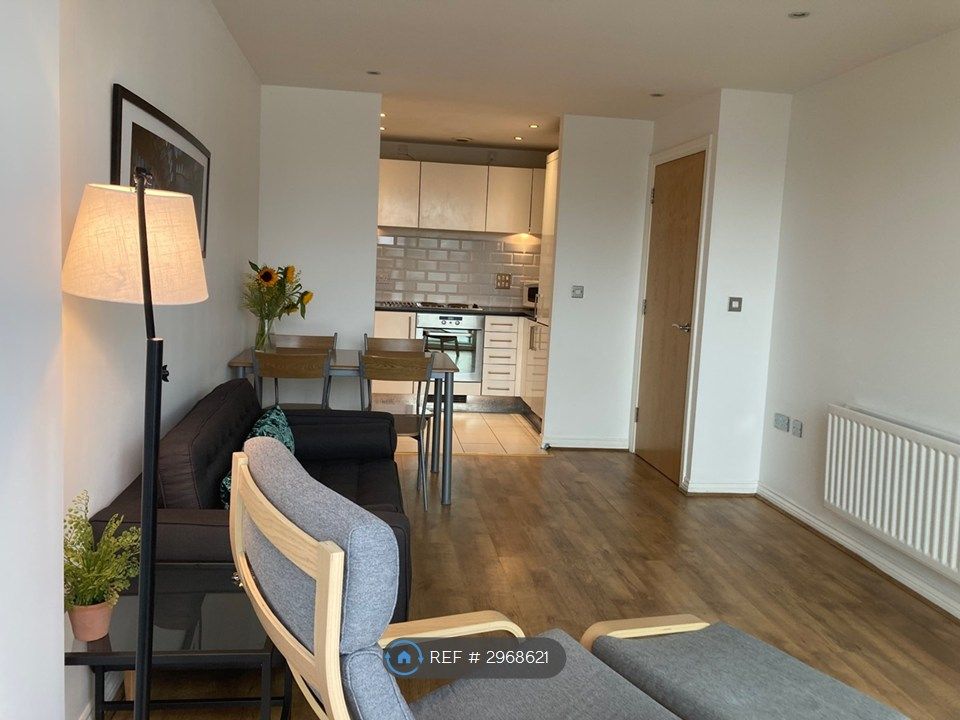 Property photo 3 of 19 Open-Plan Living Room And Kitchen