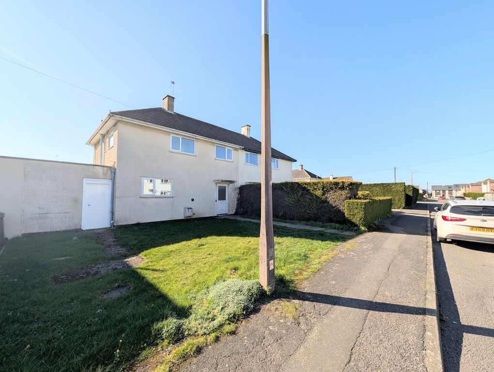 Property photo 1 of 15 Front