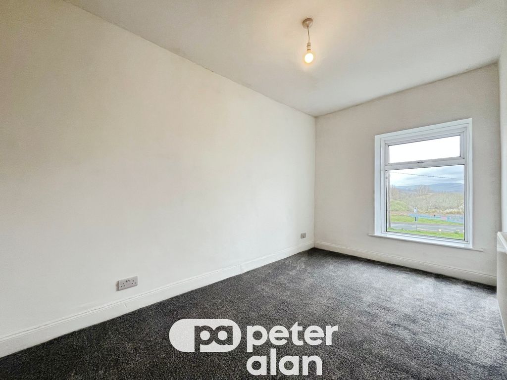 Additional image 9 of 3 bed semi-detached house to rentHeol Ty'n Y Garn, Bridgend CF31