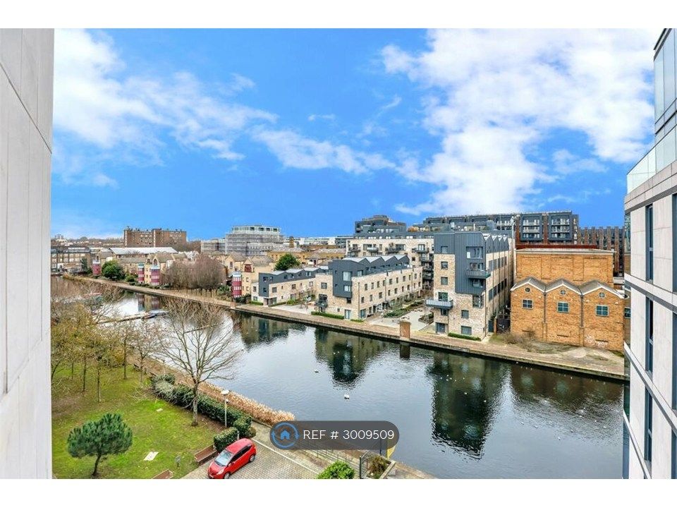 Property photo 3 of 11 Canal Basin View