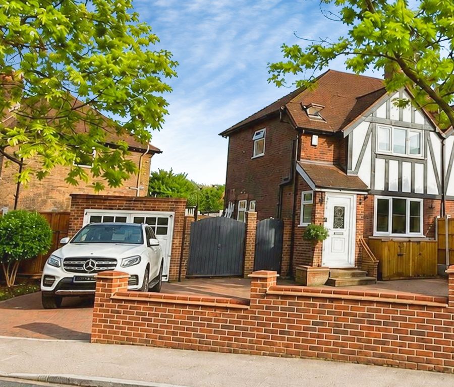 Property photo 1 of 14