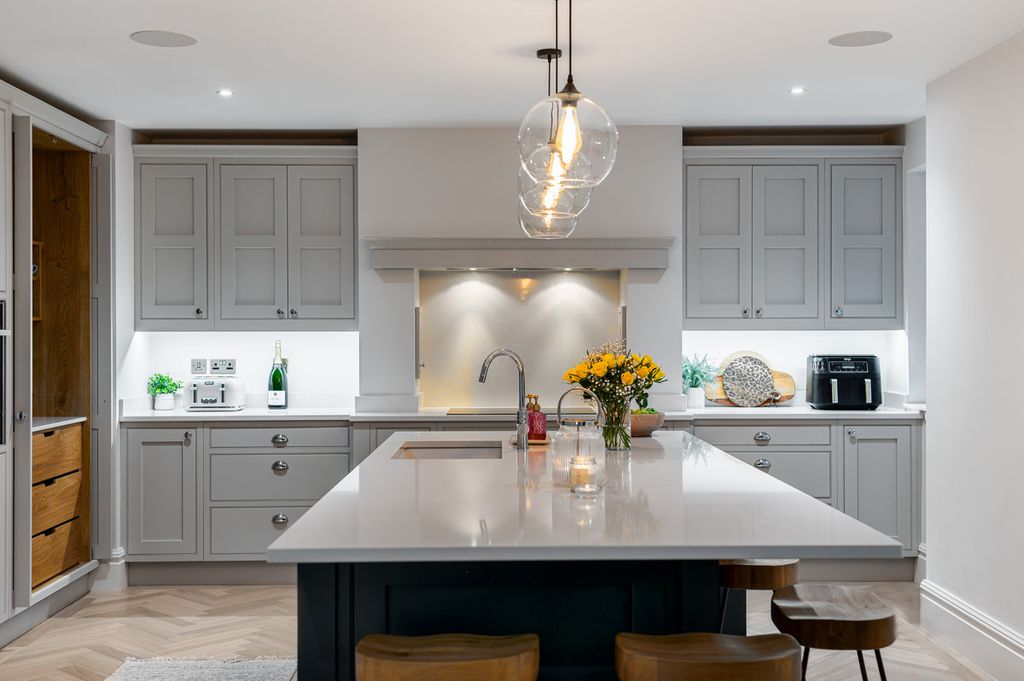 Property photo 3 of 50