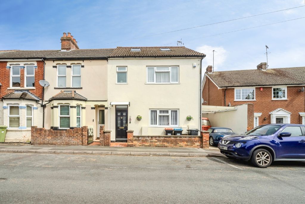 Property photo 1 of 29 Pbox-Img.Jpg