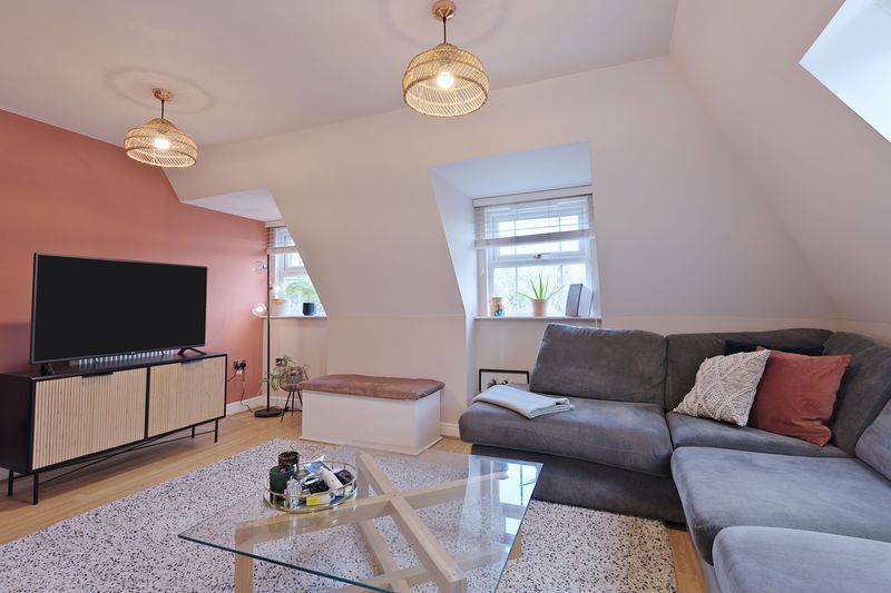 Property photo 2 of 14 Photo 13