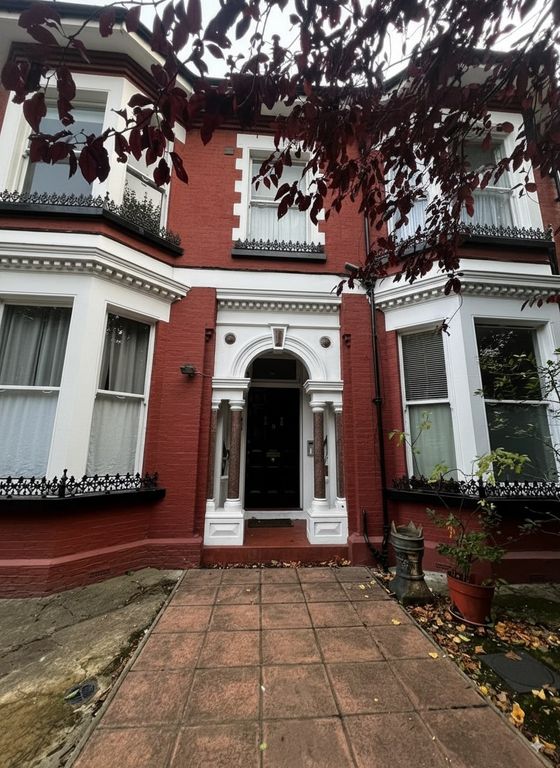 Property photo 1 of 10