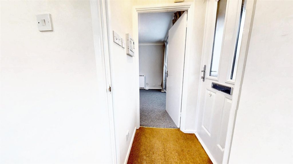 Property photo 3 of 9 12.05.2024_12.32.10.Jpeg