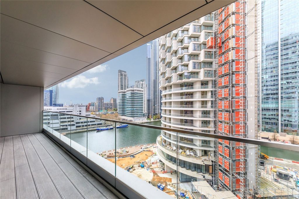 Property photo 3 of 11