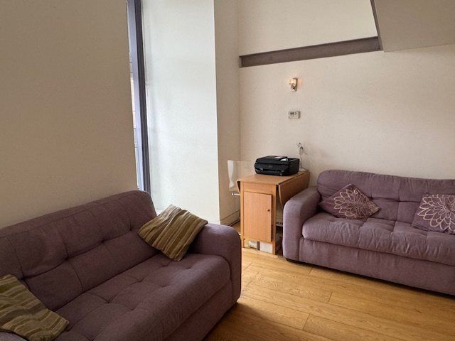 Property photo 2 of 8 Gallery