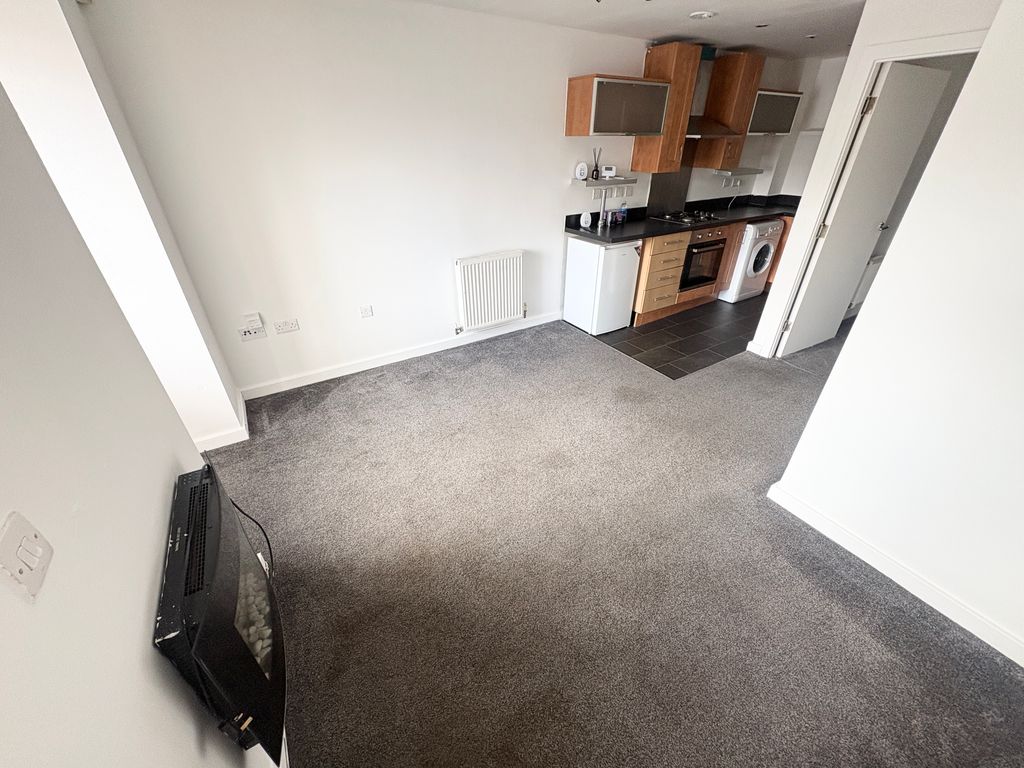 Property photo 2 of 6