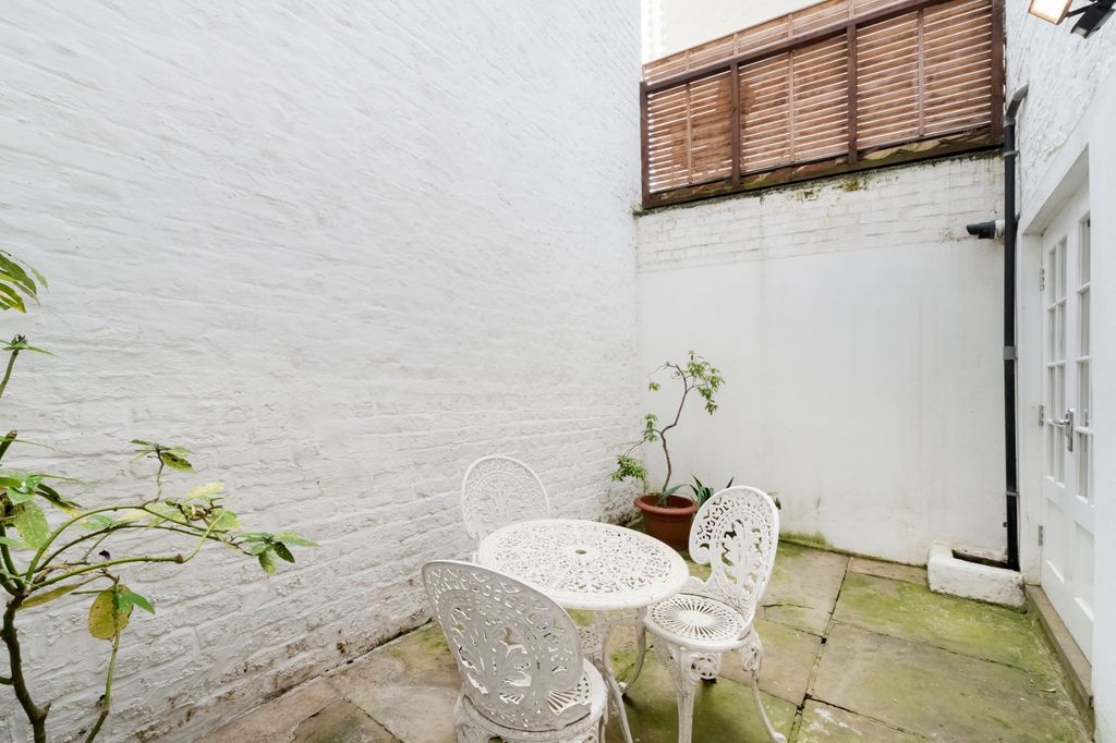 Property photo 3 of 13 Picture No. 23