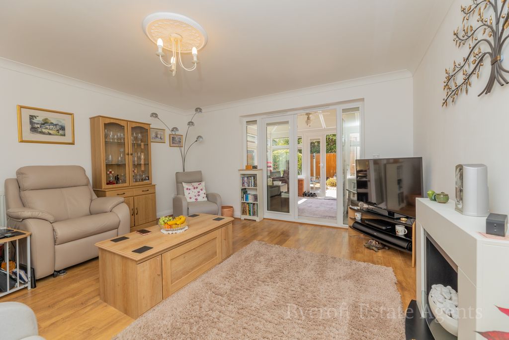 Property photo 3 of 14