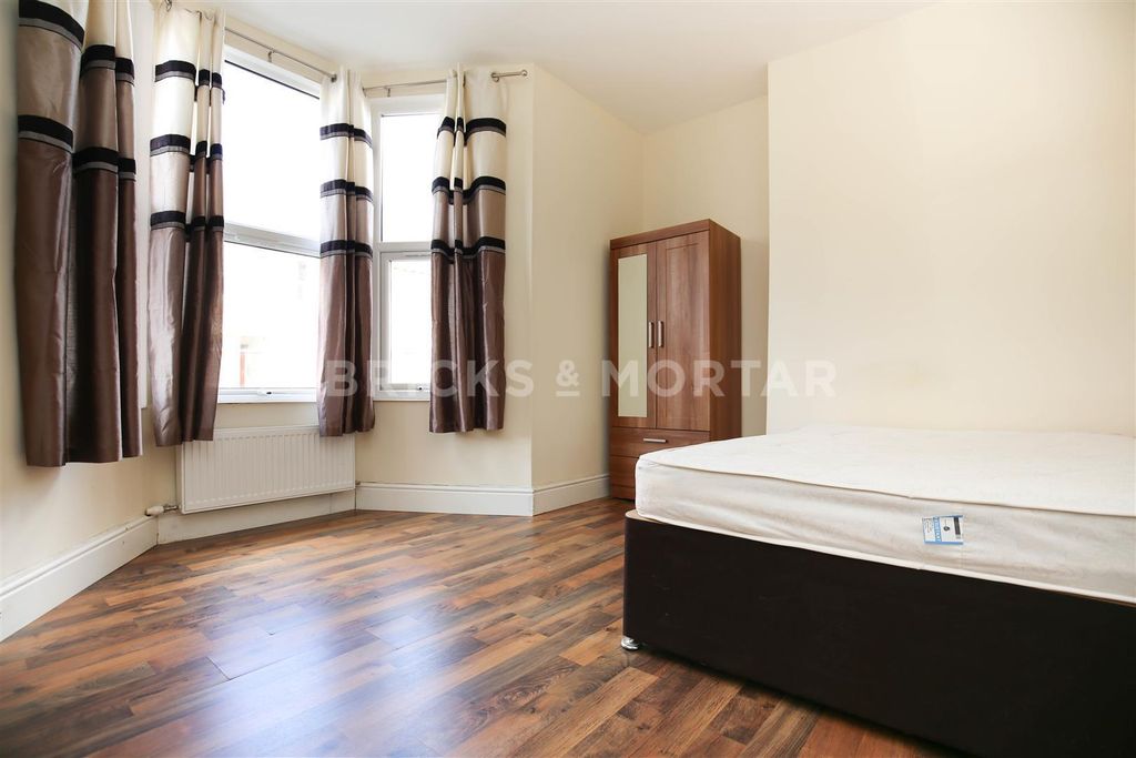 Property photo 3 of 6 Z7K-Jaqjw3Xay9Cqqtptv94Tsxm.Jpg