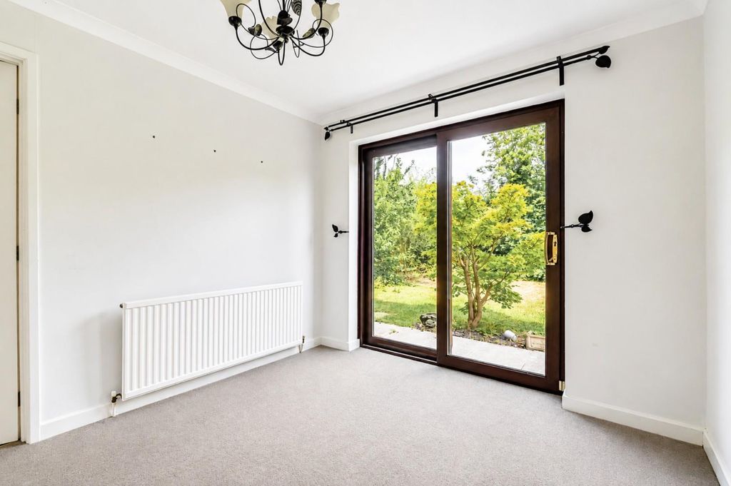 Property photo 3 of 15 Dining Room