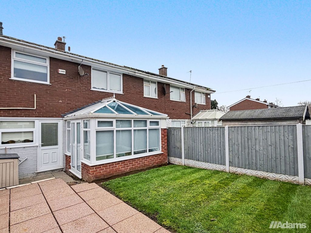 Property photo 2 of 22