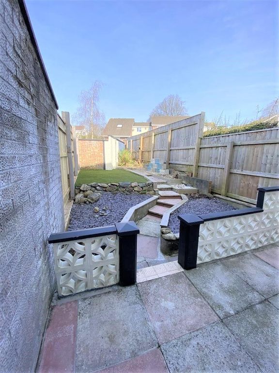 Property photo 2 of 11 6Cam9Vma-Peyqememl0Kgpoyrae.Jpg