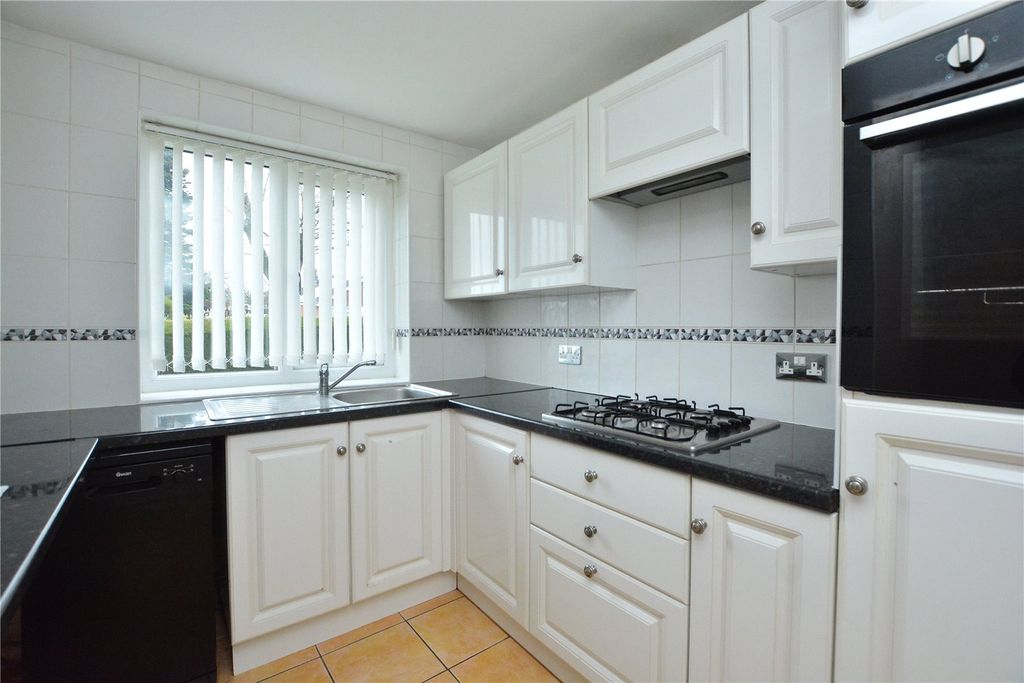 Property photo 3 of 8 Picture No. 02