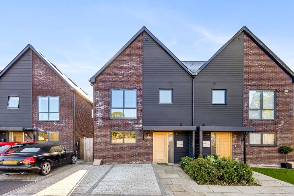 Property photo 1 of 25