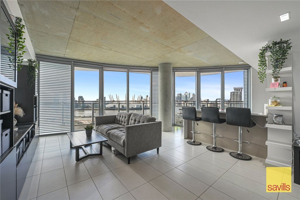 Property photo 1 of 21 Reception Room