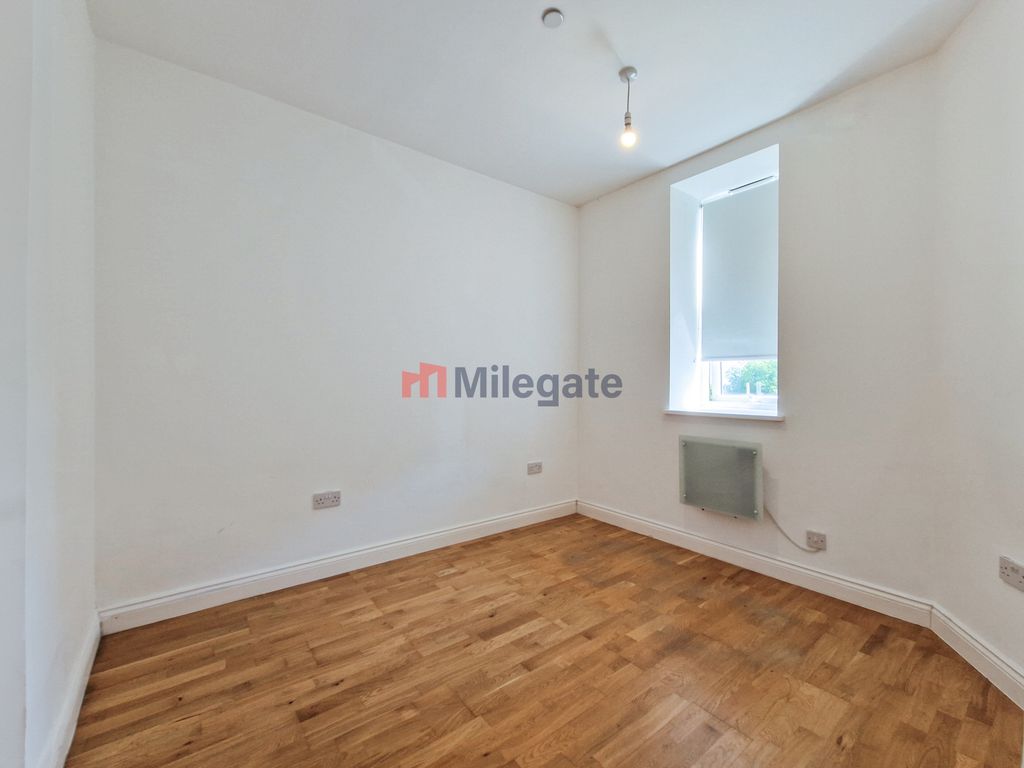 Property photo 2 of 5 Photo 2