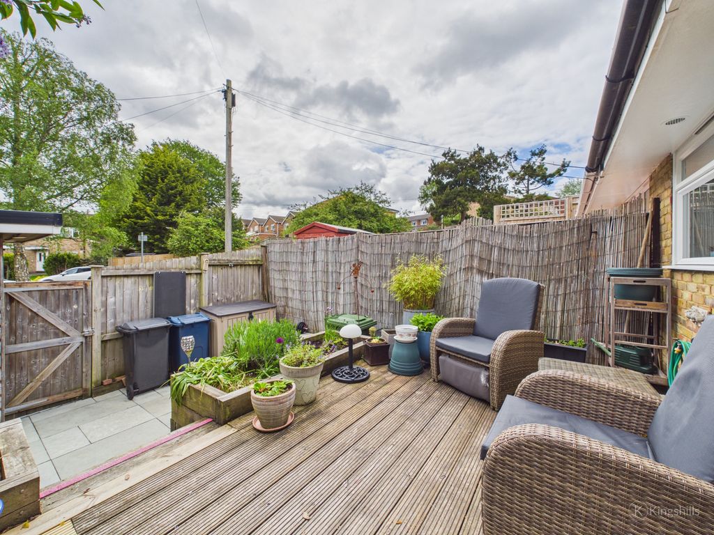 Property photo 3 of 12 Decking