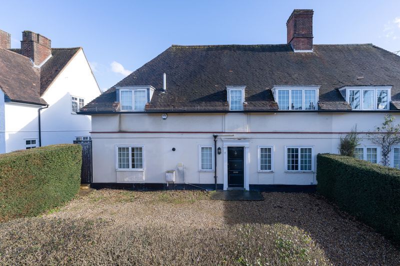 Property photo 3 of 34 Photo 49