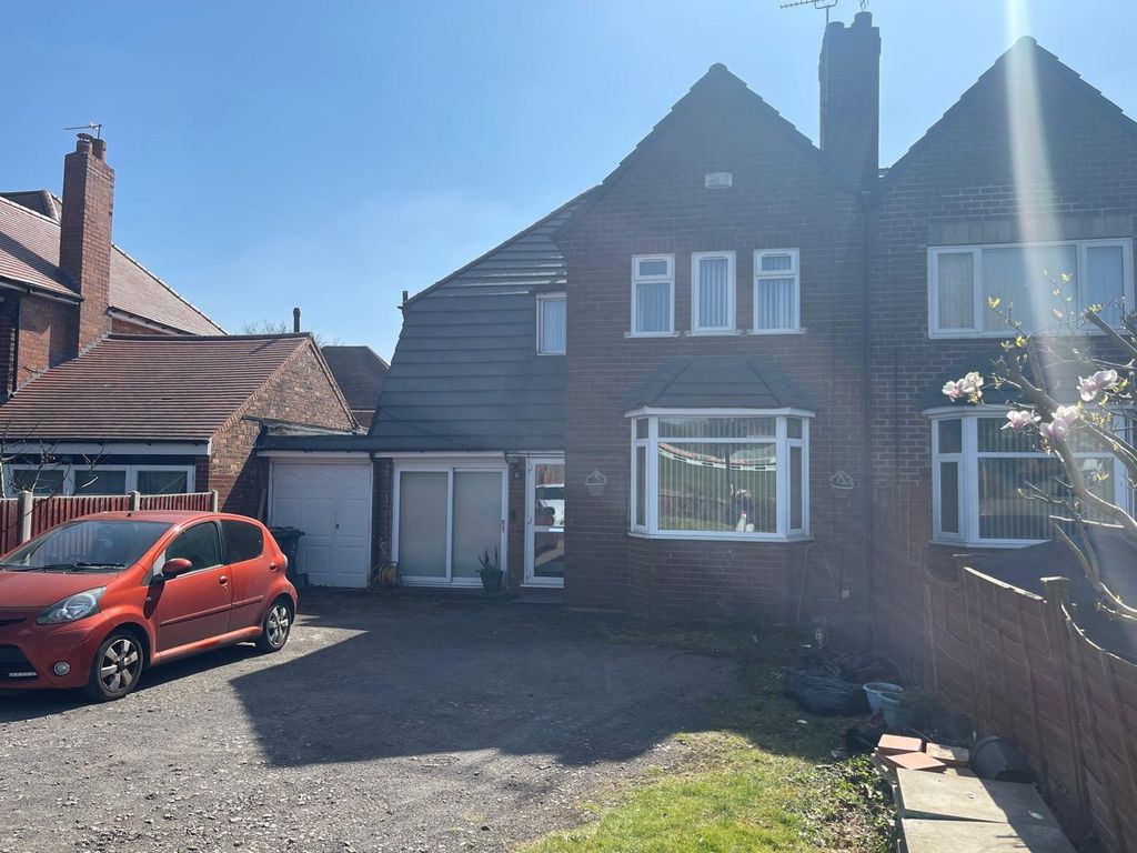 Property photo 1 of 11