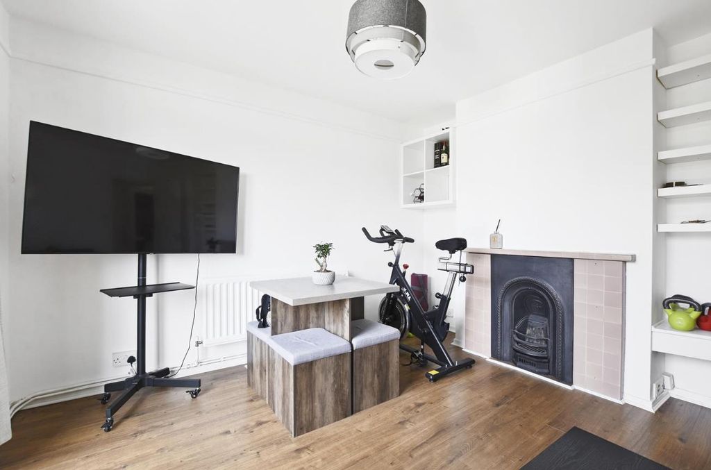 Property photo 1 of 12 _-Ni8Qxlkk2Tatyaq1_Mkw.Jpeg