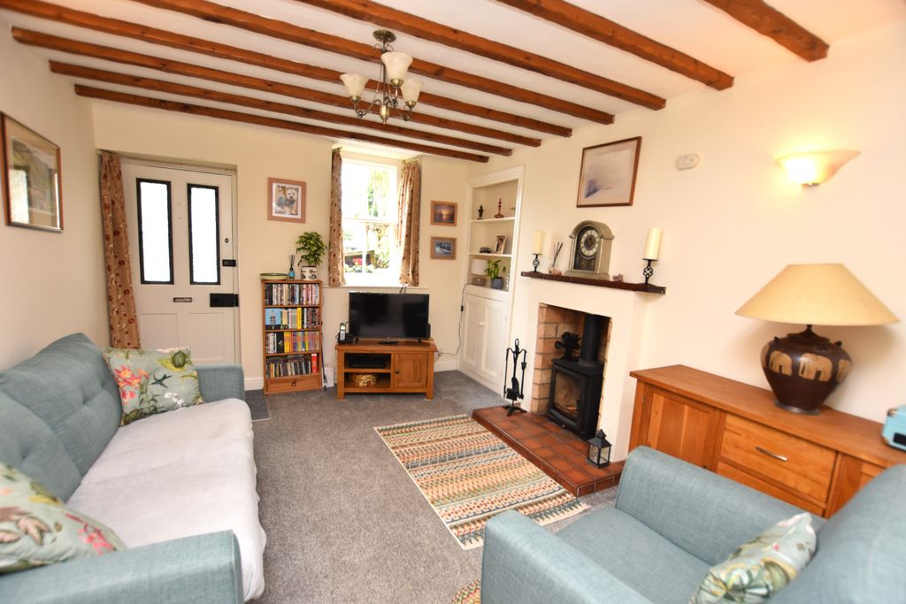 Property photo 2 of 20