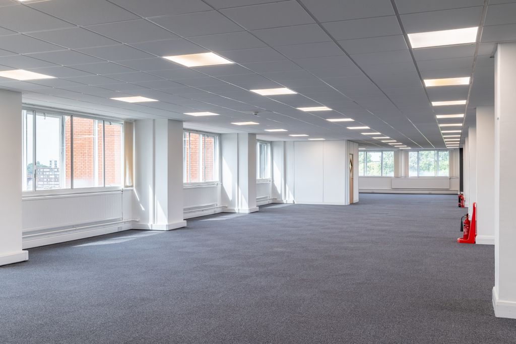 Property photo 3 of 15