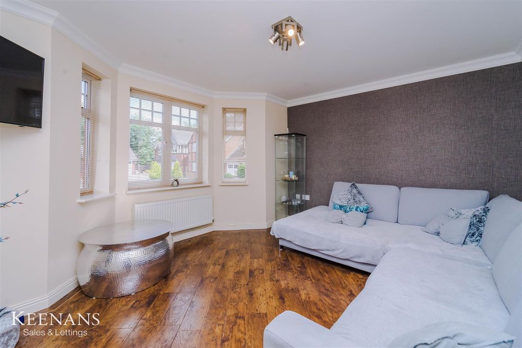 Property photo 3 of 44 3.Jpg
