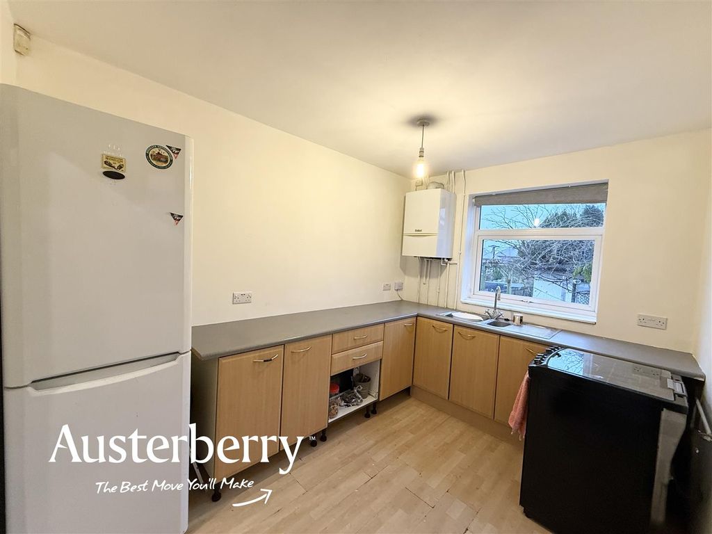 Property photo 2 of 21 Img_2480.Jpg