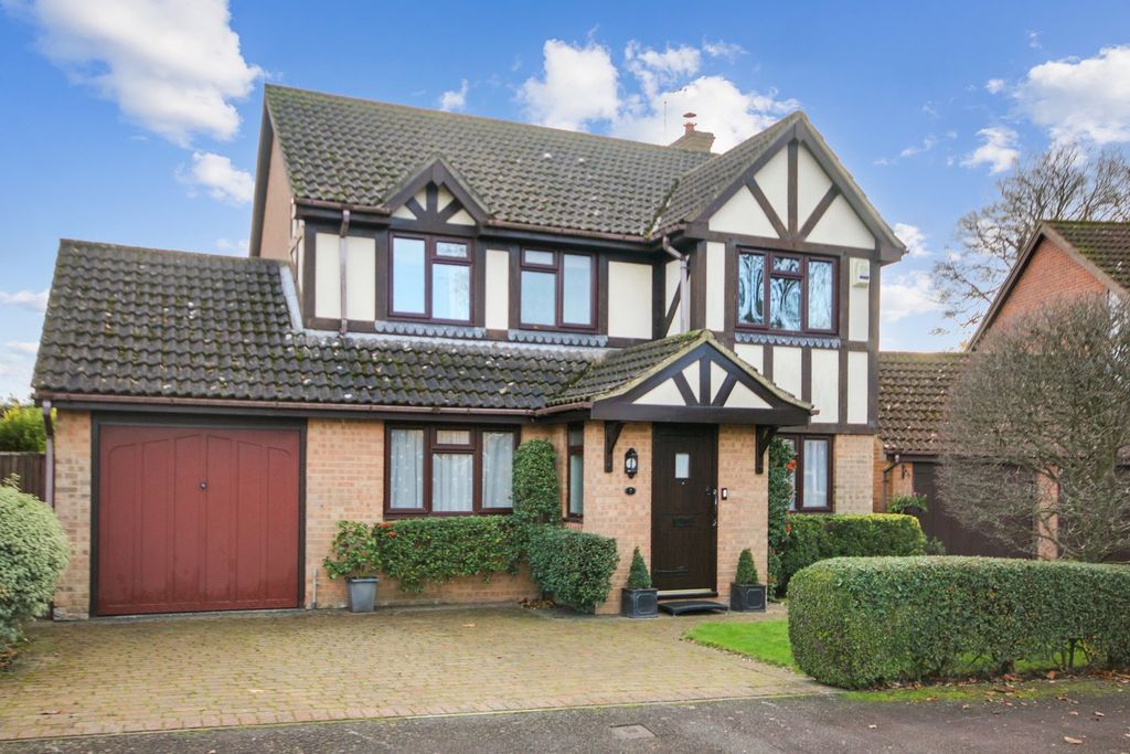 Property photo 1 of 11