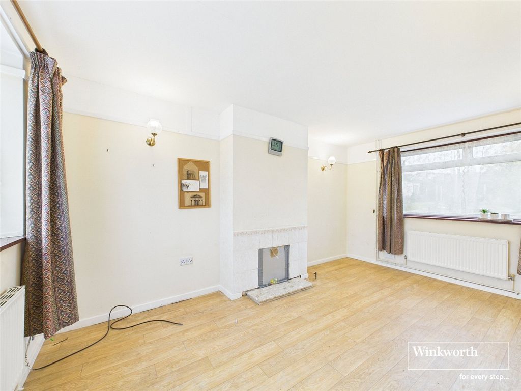 Property photo 2 of 11 Picture No. 01