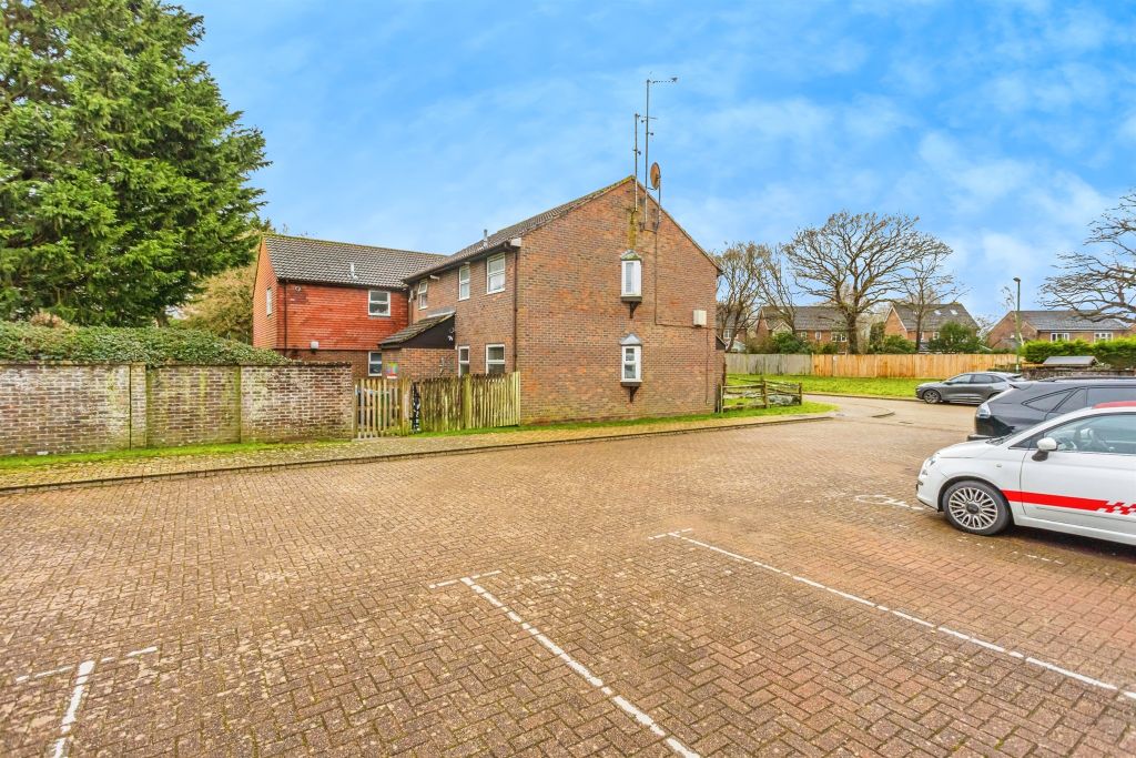 Property photo 1 of 19