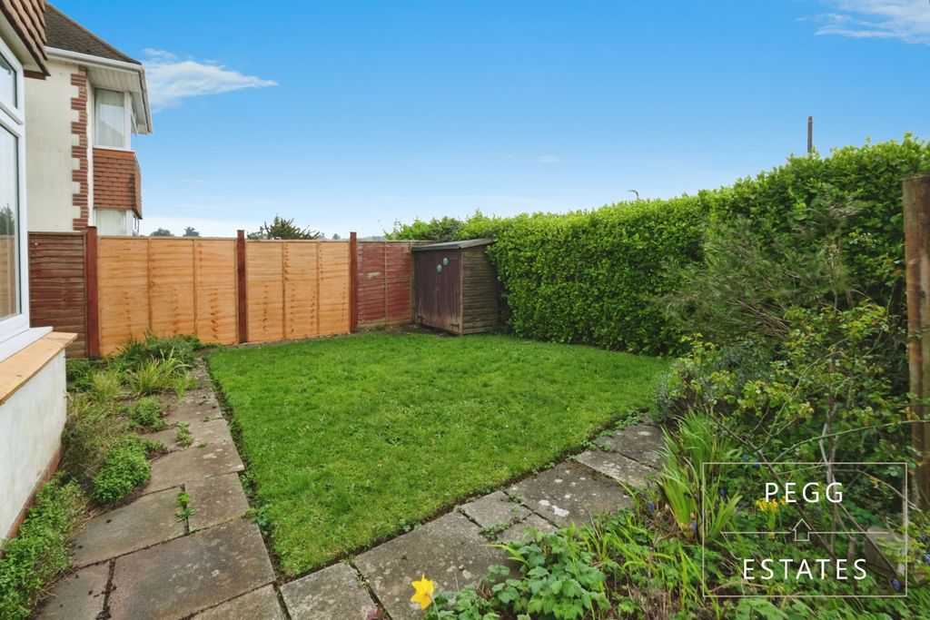 Property photo 3 of 21