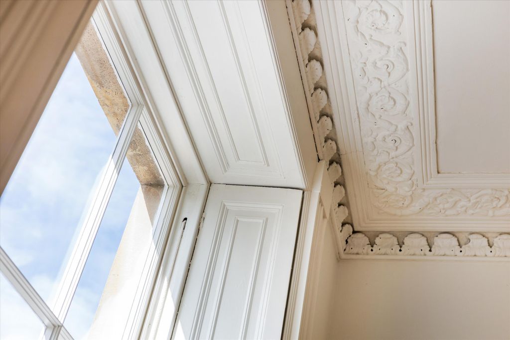 Property photo 3 of 11 Image