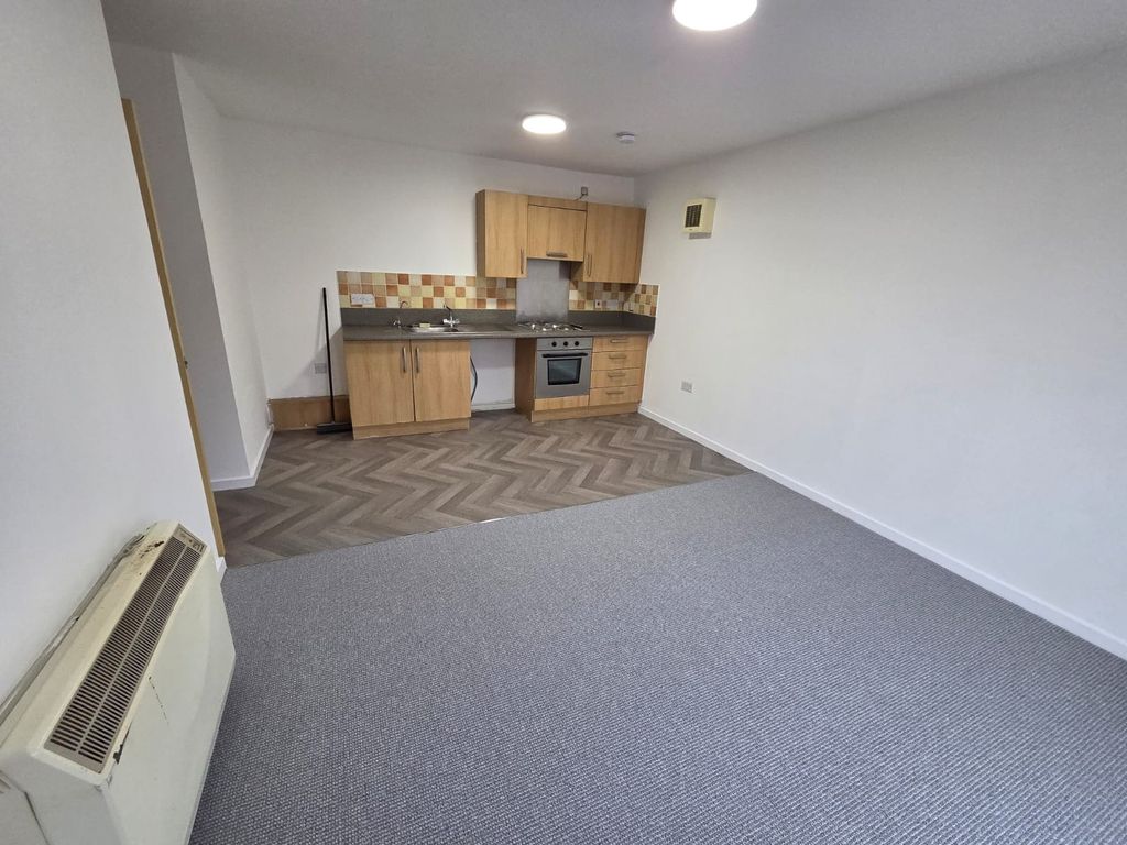 Property photo 3 of 8 Image