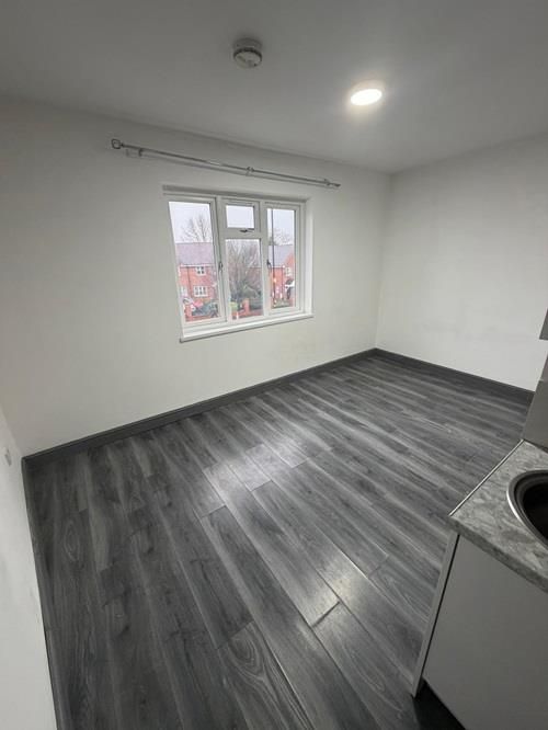 Property photo 1 of 5 Living Room And Bedroom 2 R.Jpg