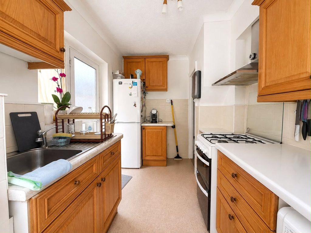 Property photo 3 of 10 Picture No. 11